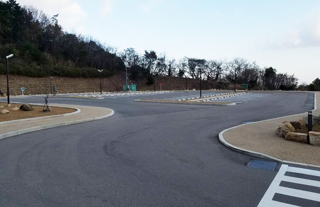 河内長野市営斎場/駐車場