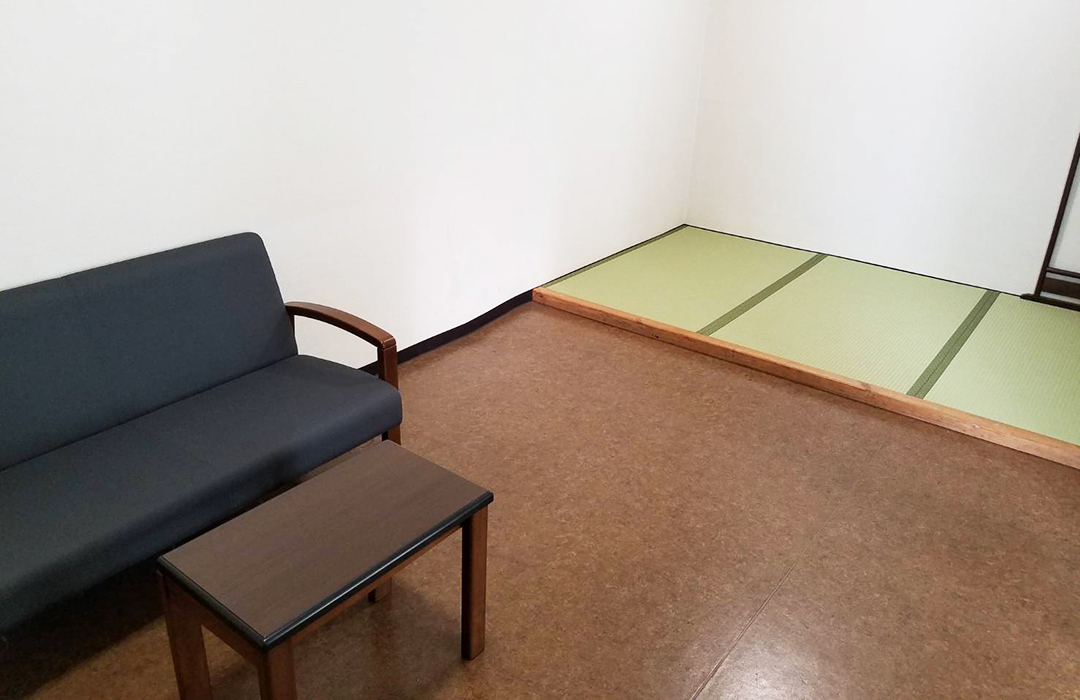 大阪市立小林斎場/親族控室