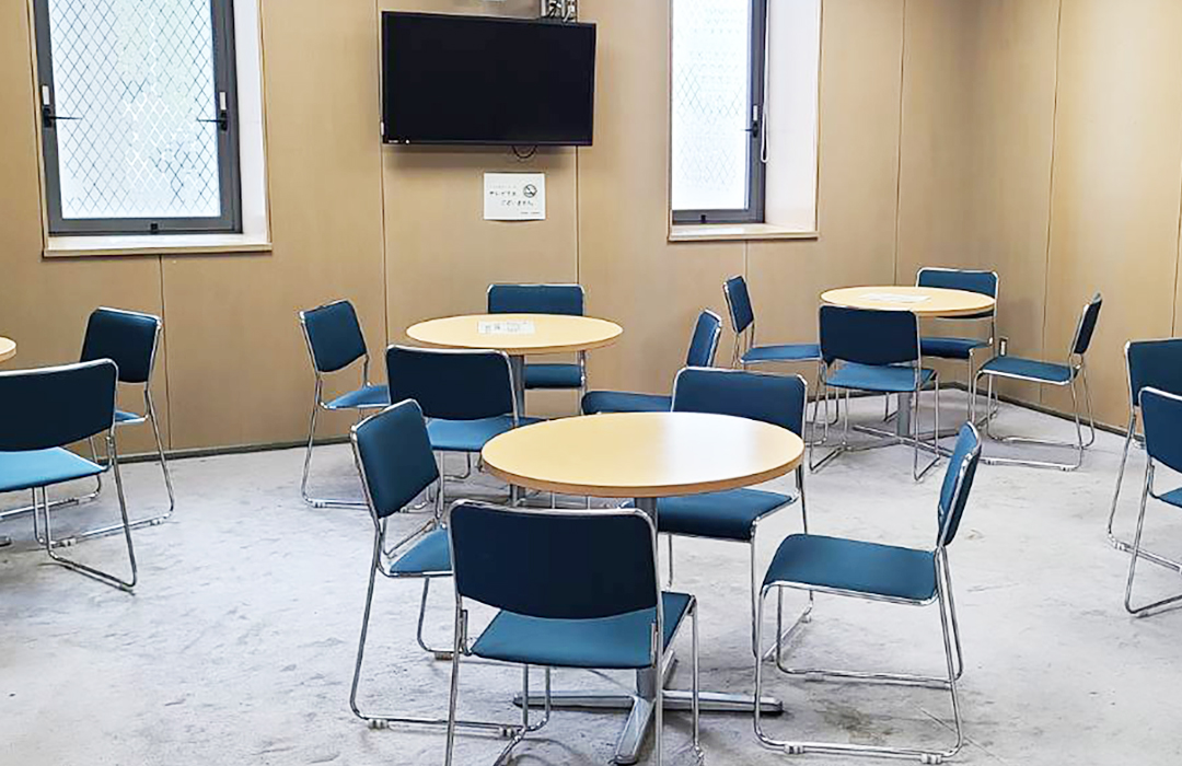 大阪市立瓜破斎場/市民休憩室02